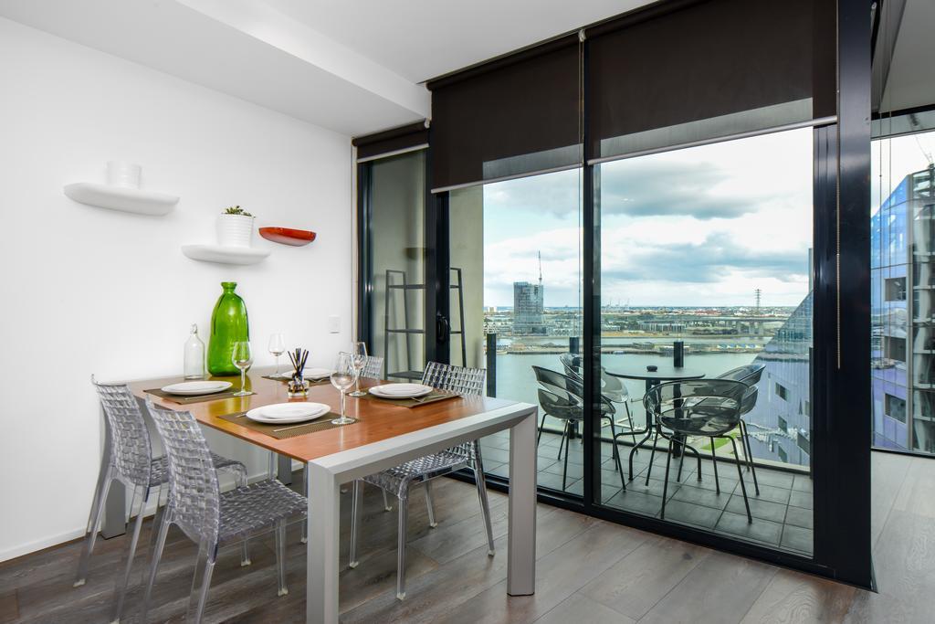 Urbanminder @ Docklands Apartment