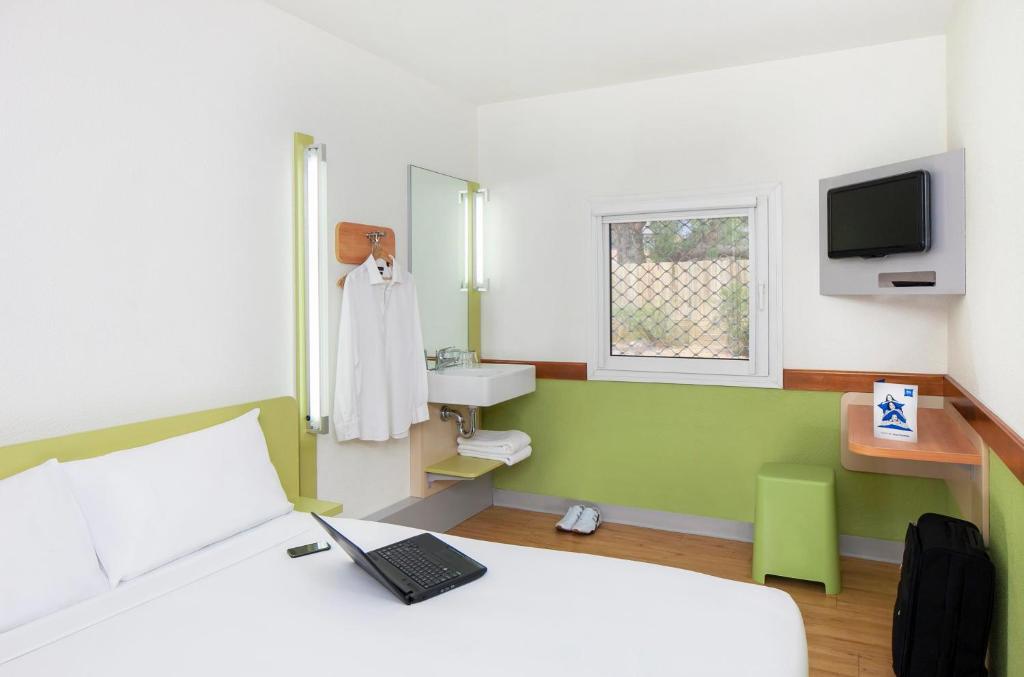 Ibis Budget - Fawkner Hotel 3*