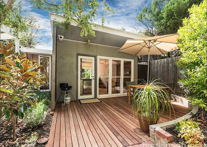 Garden St Kilda Apartment