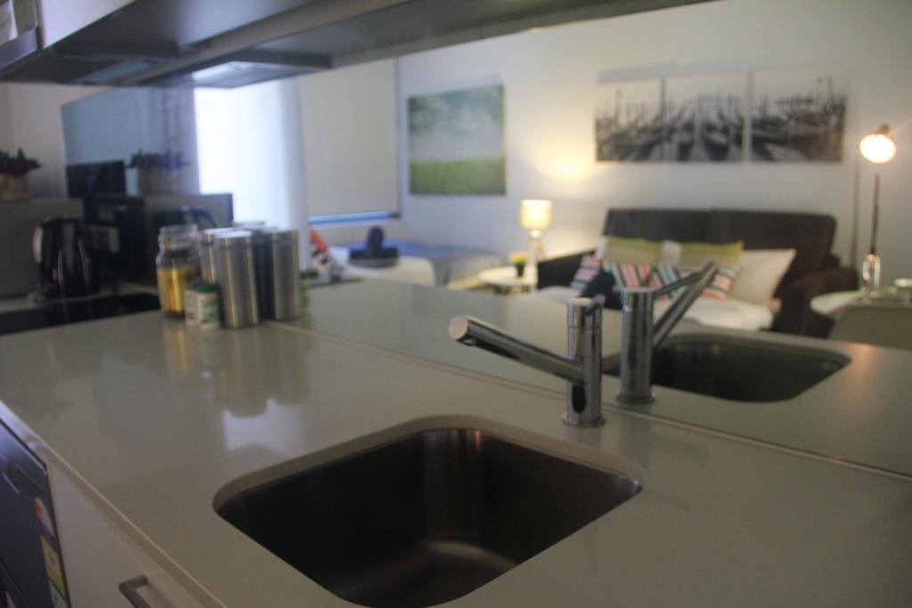Cbd Studio Aparthotel Melbourne
