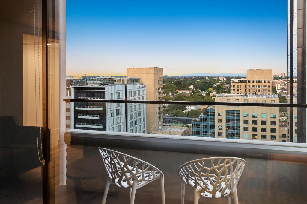Aparthotel District South Yarra 4*