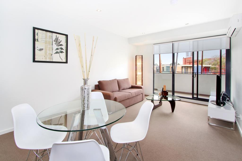 Espresso - Smart St Kilda Living Apartment Melbourne