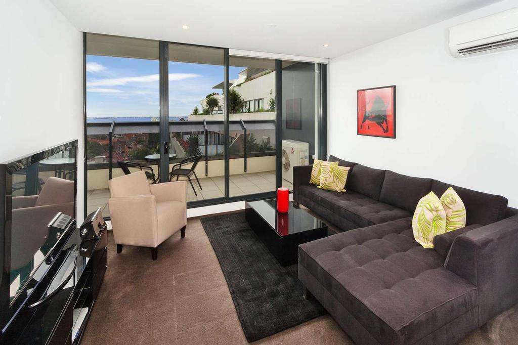 Espresso - Location, Views And Style Apartment *