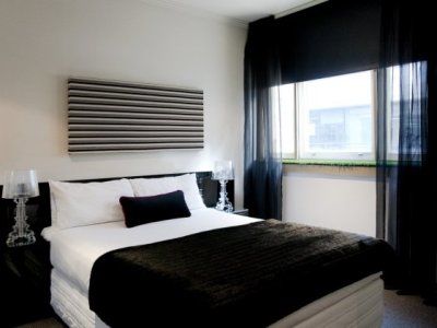 Punthill - Flinders Lane Aparthotel 4*