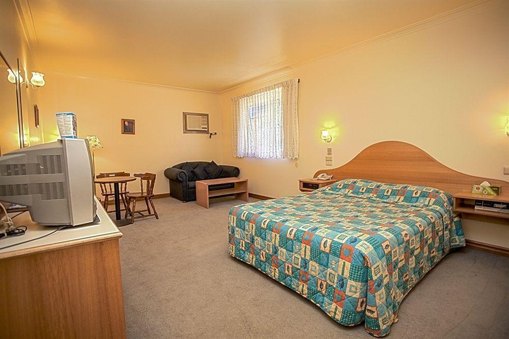 St Georges Motor Motel 3*