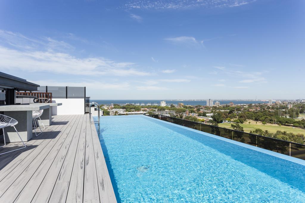 Apartment Complete Host Park View St Kilda Melbourne