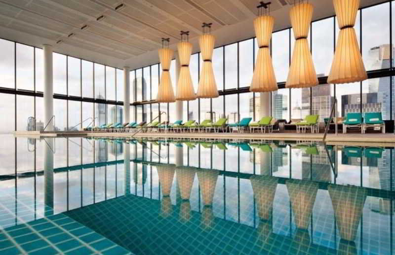 Hotel Crown Metropol