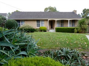 Holiday home Australian Away @ Doncaster Grange Park Melbourne