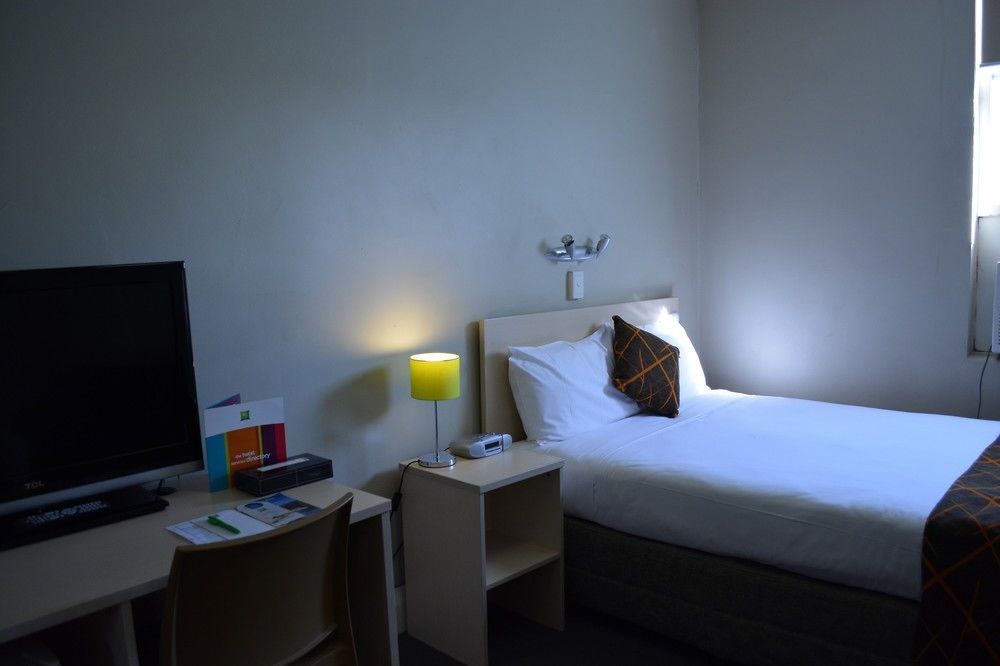 Ibis Styles Kingsgate Hotel