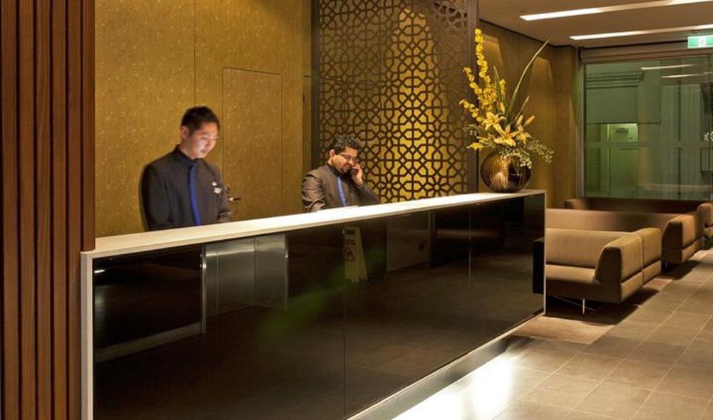 Hotel Causeway 353 Melbourne