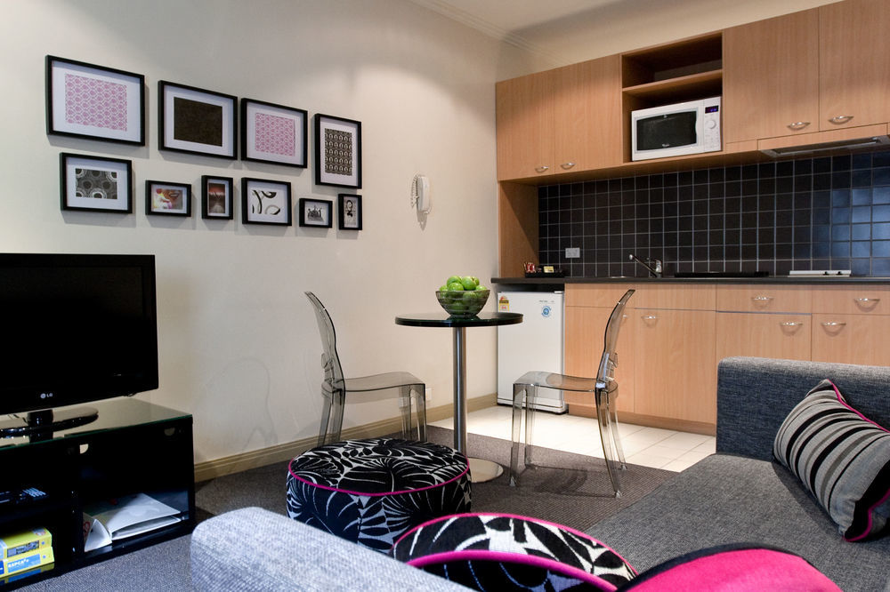 Punthill - Flinders Lane Aparthotel 4*