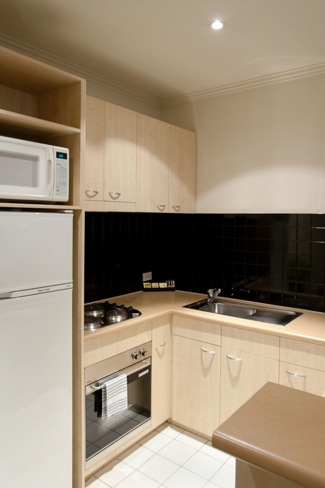Punthill - Flinders Lane 4*