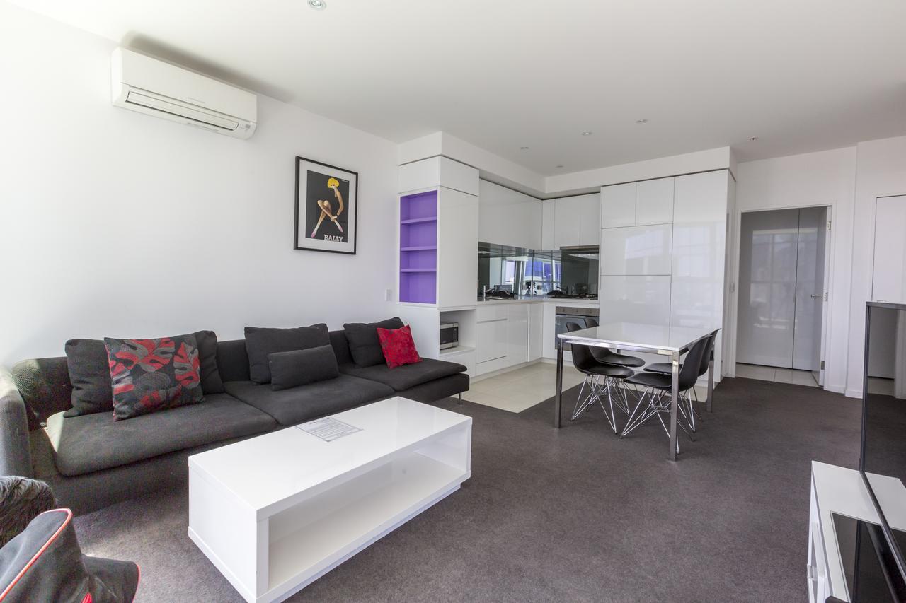Domain - New Quay Docklands 4*