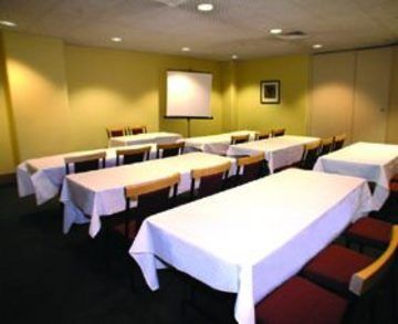 Causeway On The Mall Hotel 3*