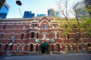 Quest Gordon Place 4*
