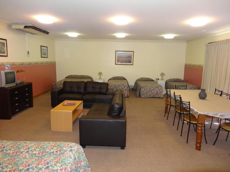 St Georges Motor Motel Melbourne