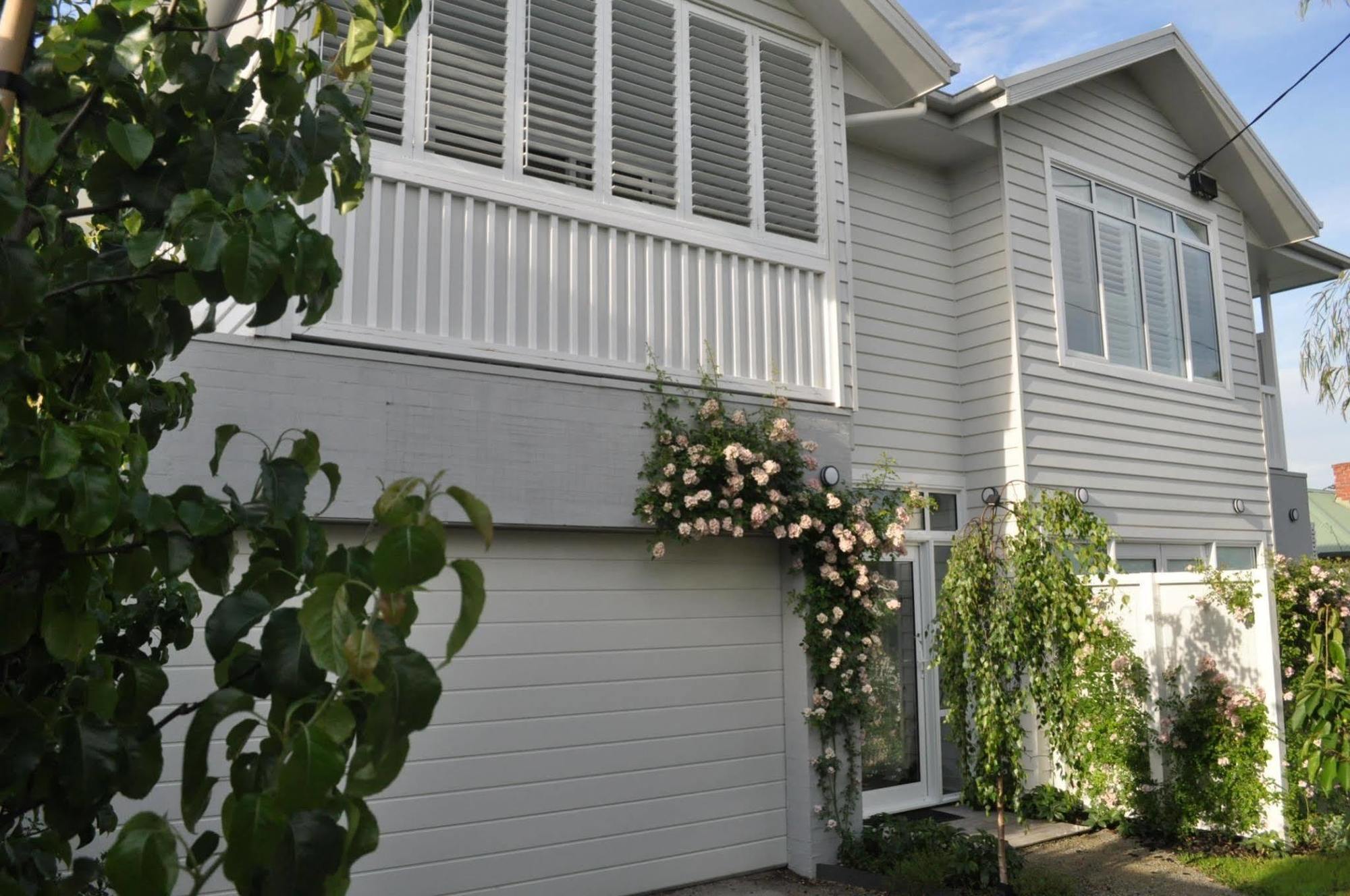 Bed & Breakfast Sailaway House 4*