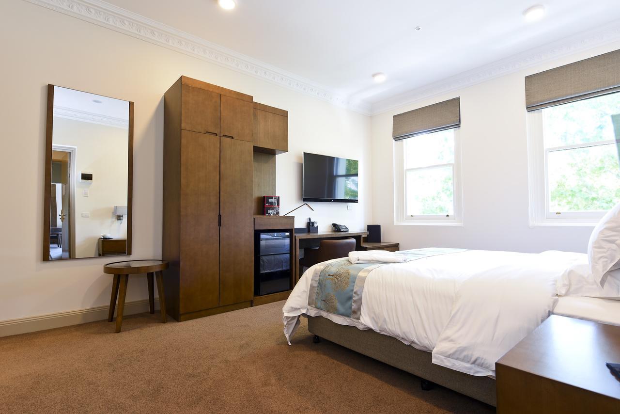Hotel Clarendon 4*