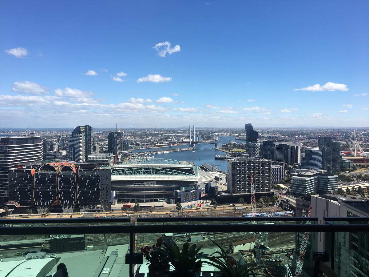 Cozy Apt In Melbourne Cbd Homestay