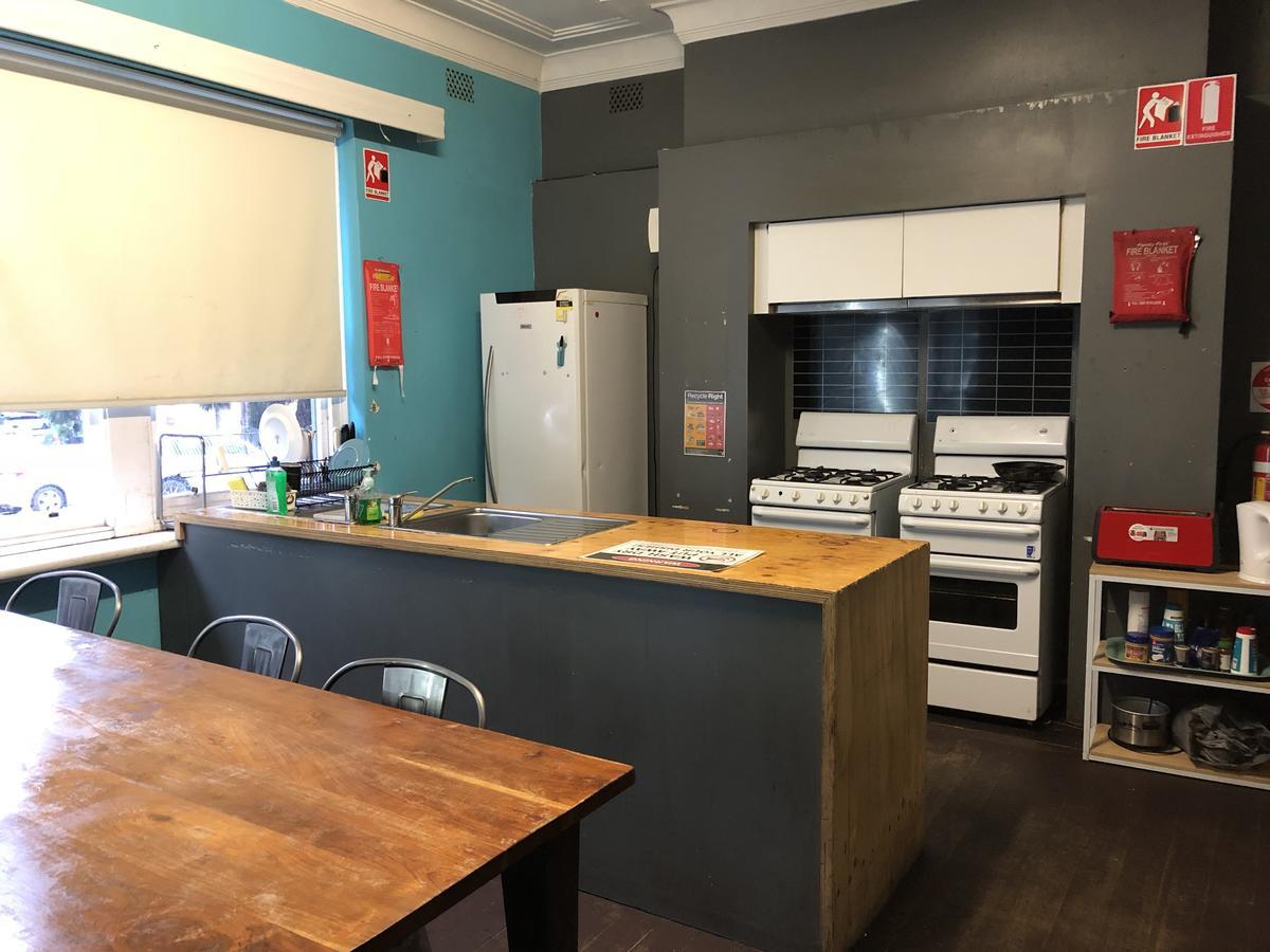 South Yarra Hostel *