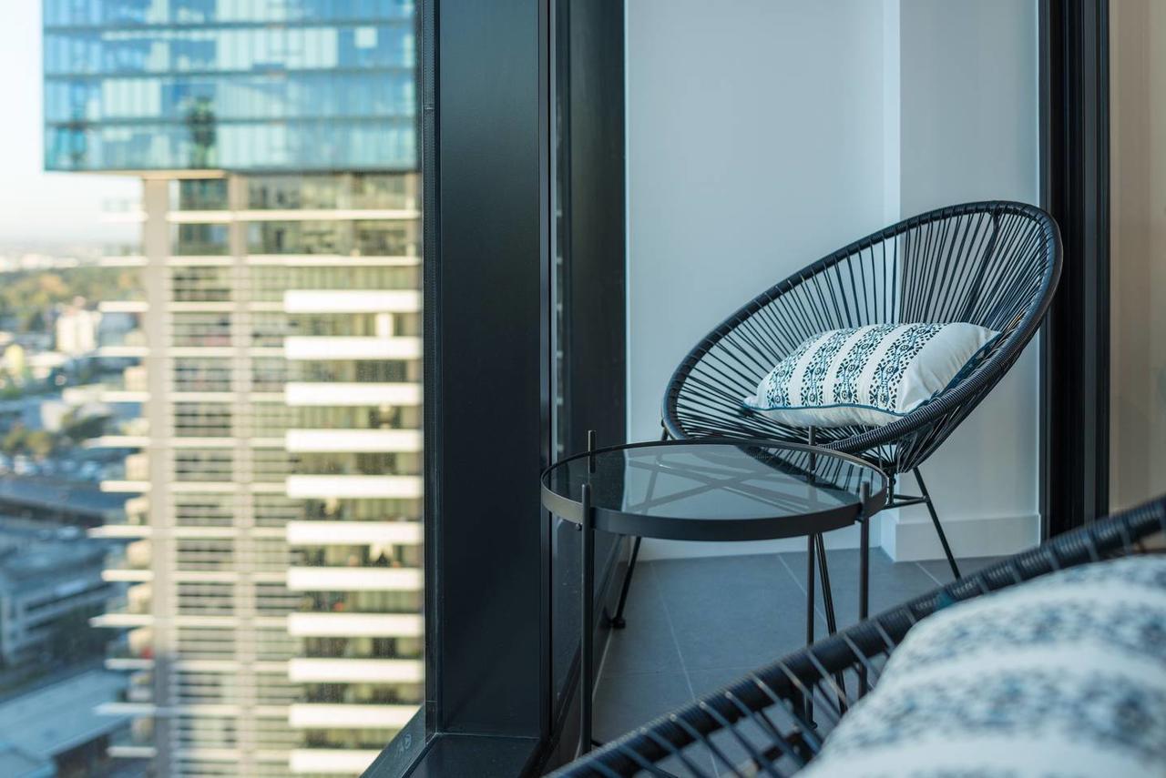 Apartment Shadow Play 2bed Ocean View Melbourne