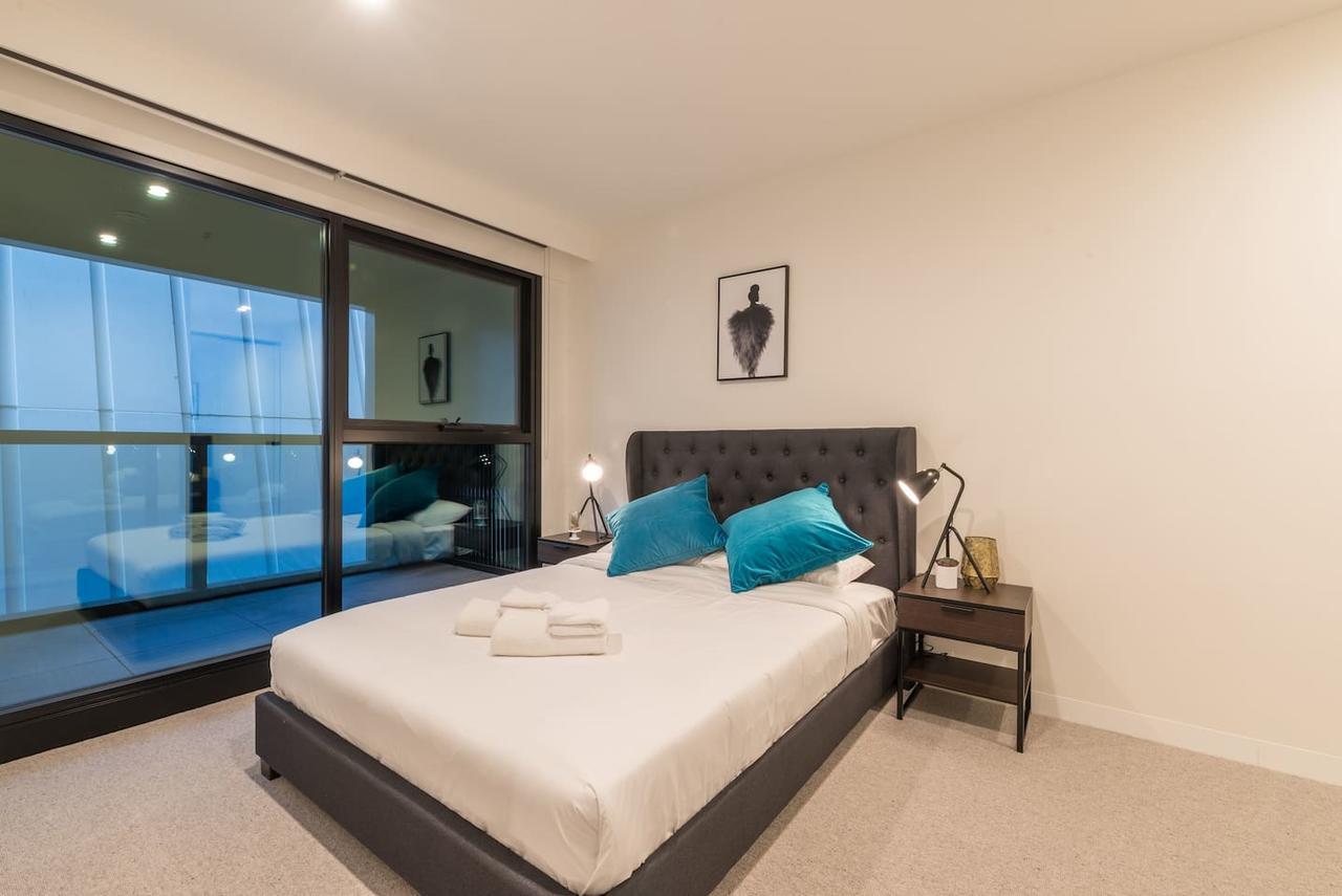 Docklands Brand New 1 Bedroom Apt@marina Tower Apartment
