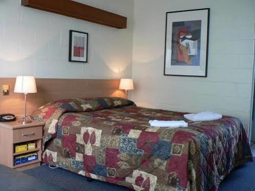 Hotel Coburg Motor Melbourne
