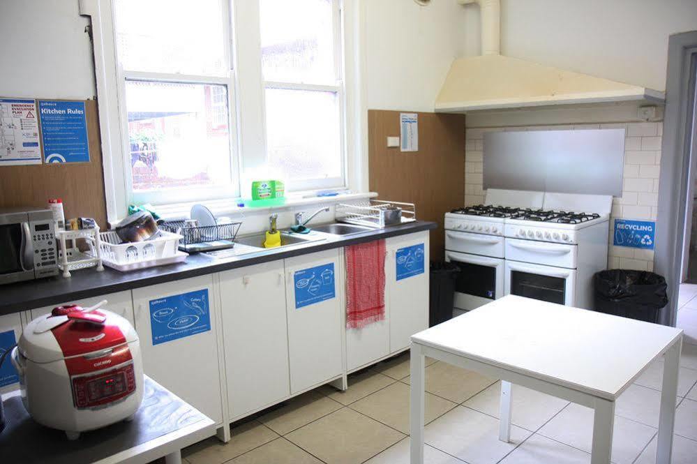 South Yarra Hostel *