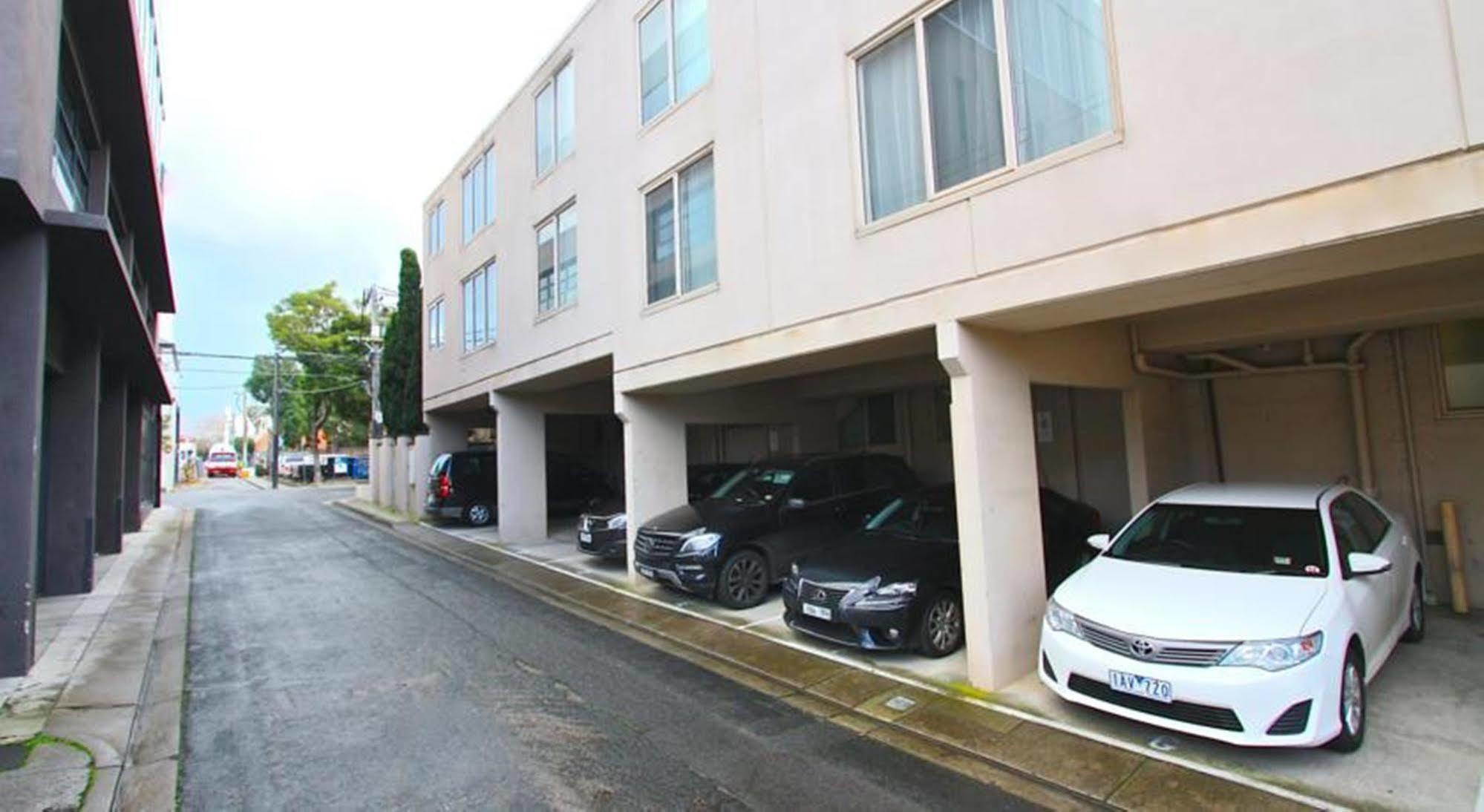 Soya Aparthotel 4*