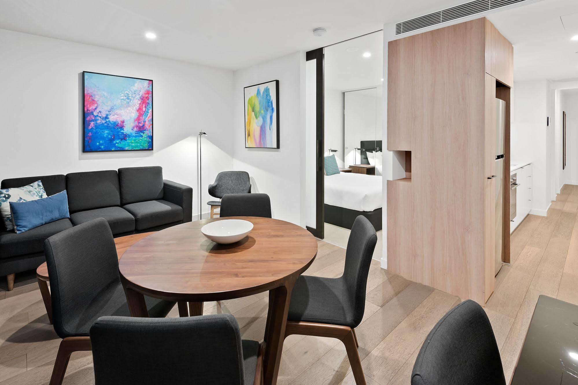 District South Yarra 4* Melbourne