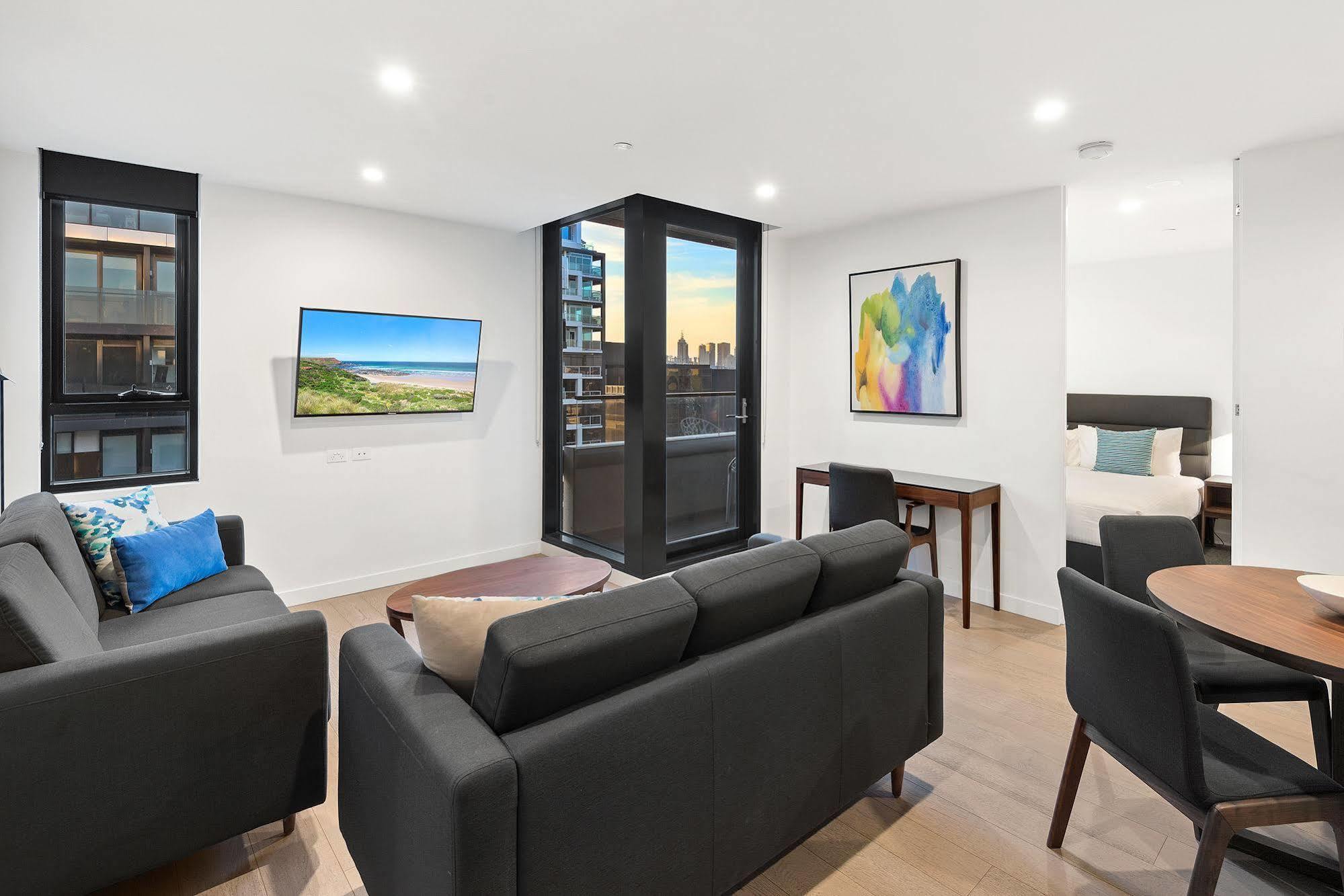 Aparthotel District South Yarra 4*