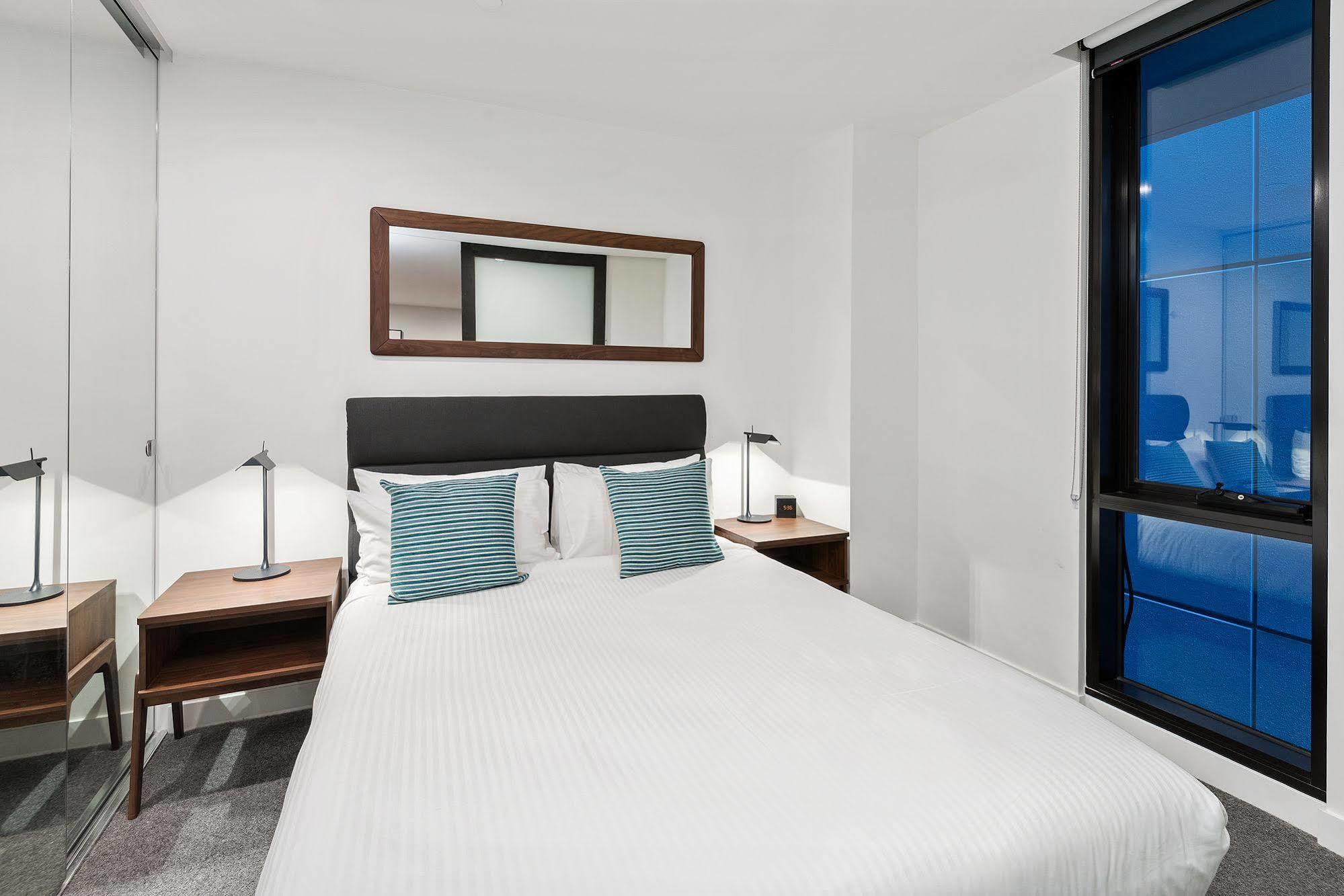 District South Yarra 4* Melbourne