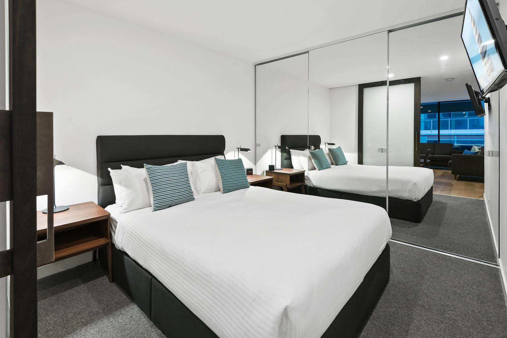 District South Yarra Aparthotel 4*