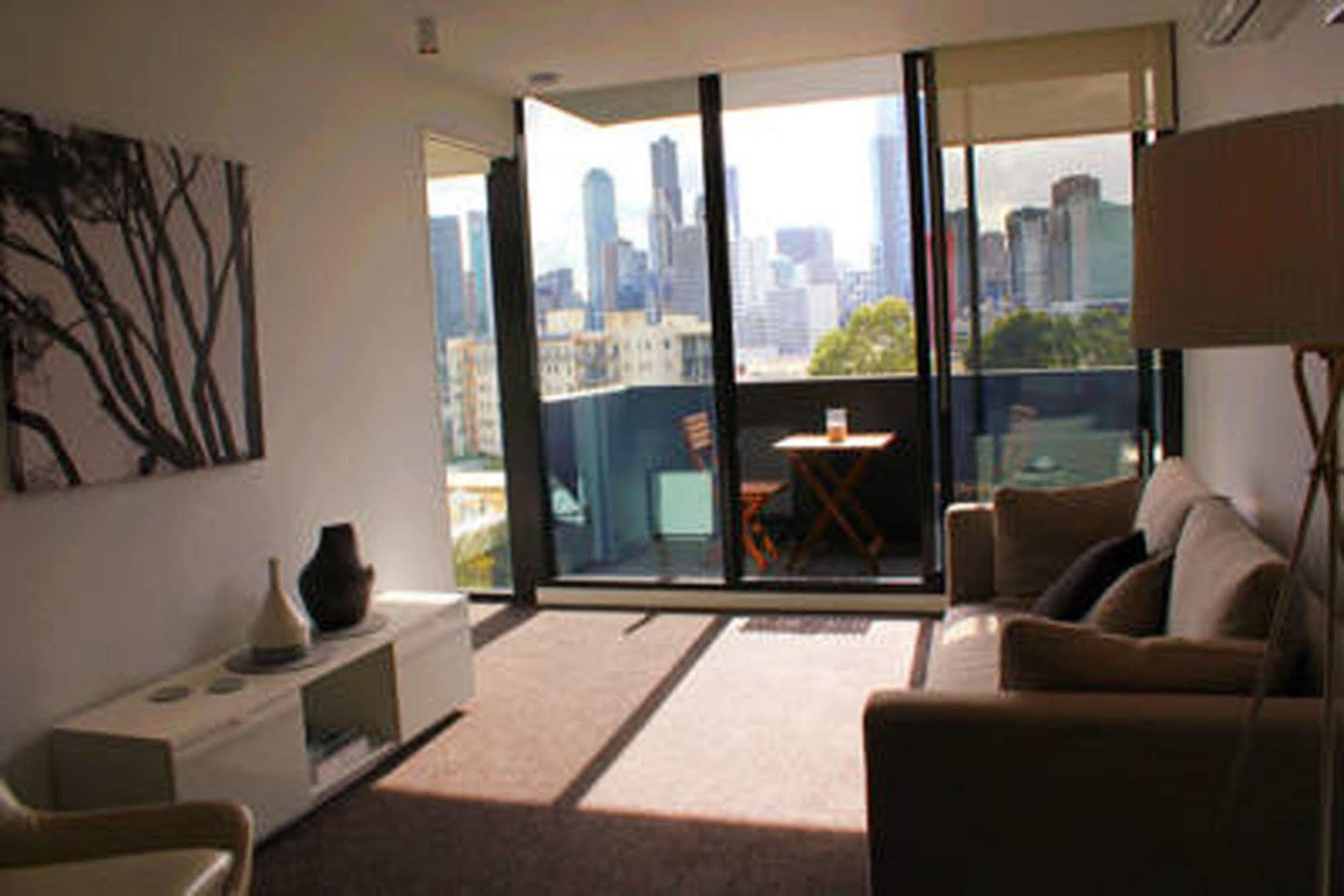 Apartment Guilfoyle *