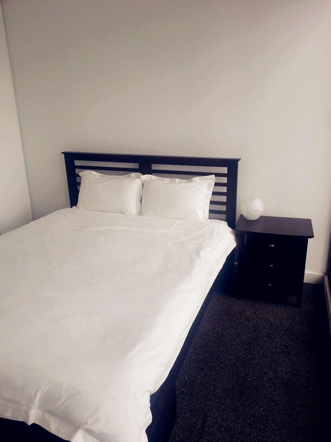 Guilfoyle Apartment *