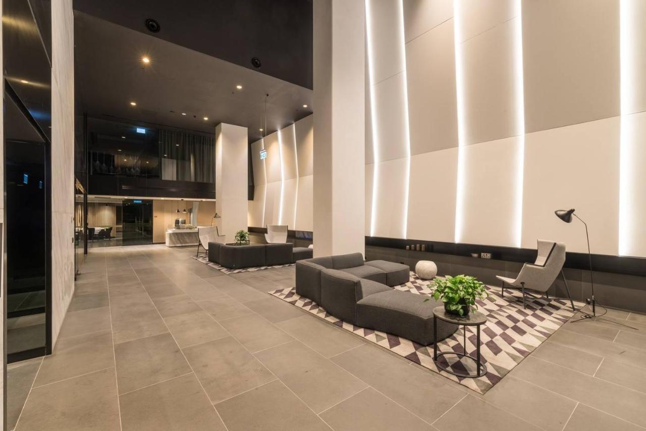 Docklands Brand New 1 Bedroom Apt@marina Tower