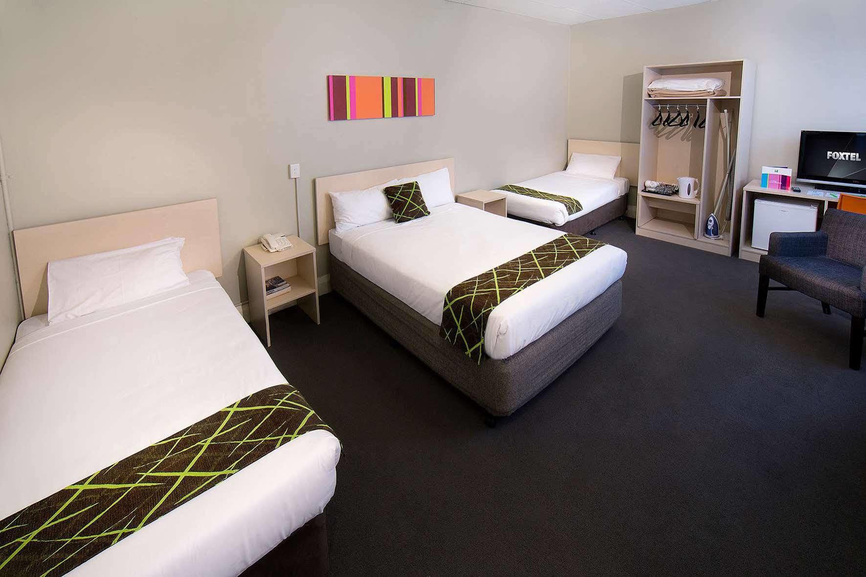 Ibis Styles Kingsgate 3*