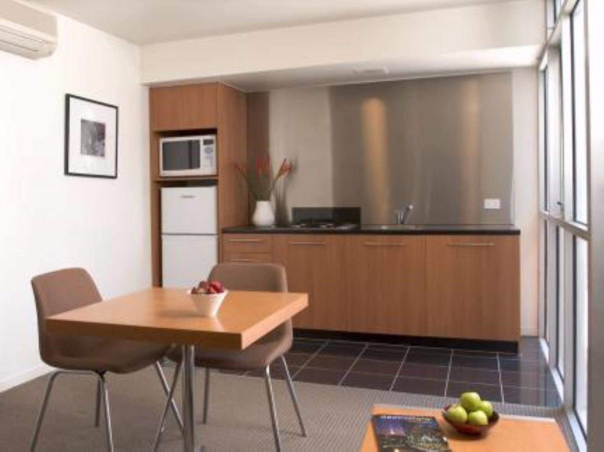 Punthill - Little Bourke 4* Melbourne