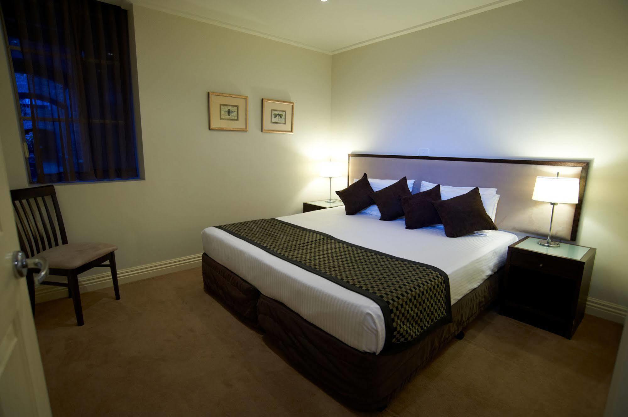 Aparthotel Quest Gordon Place 4*