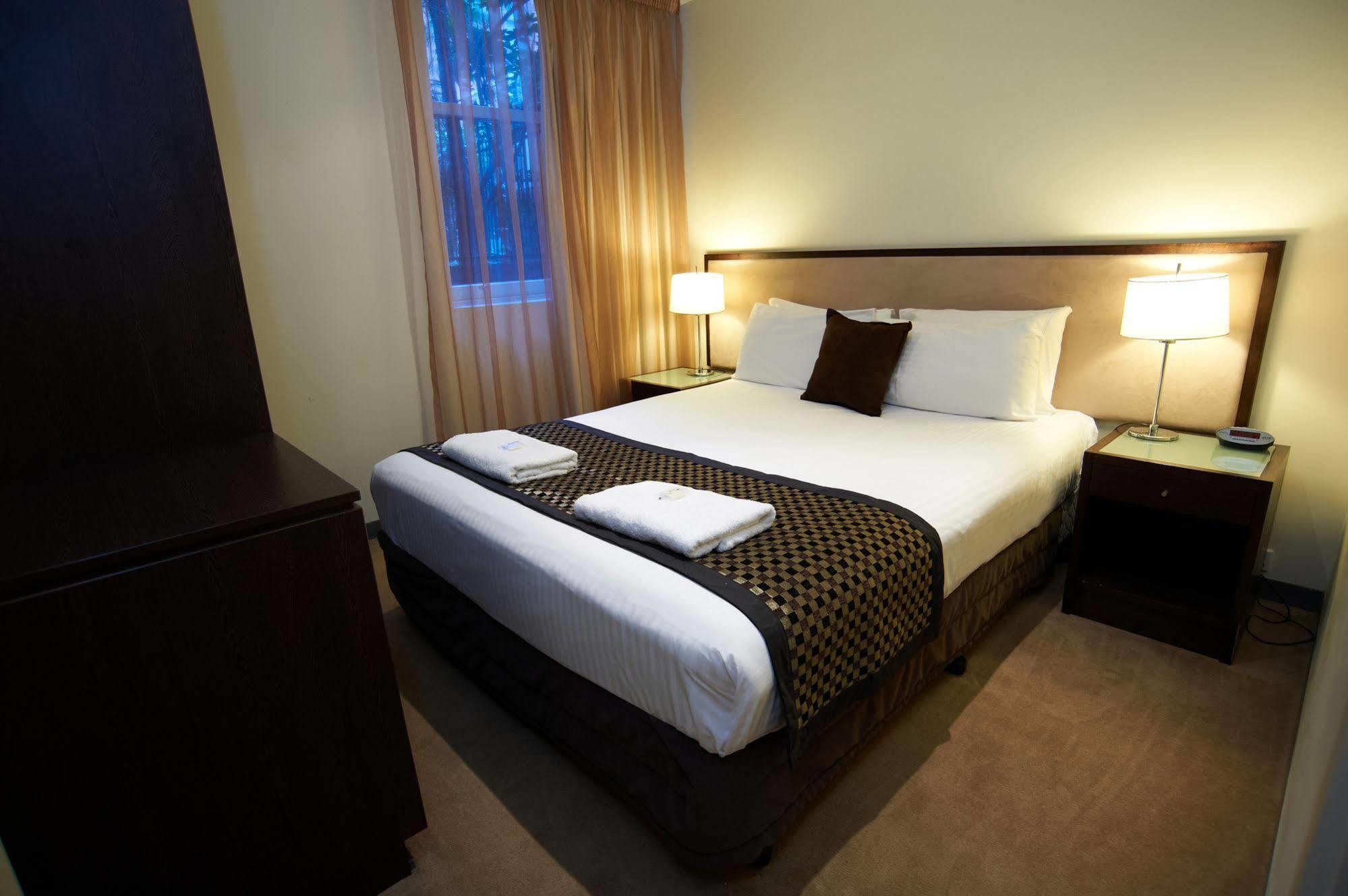 Quest Gordon Place Aparthotel Melbourne