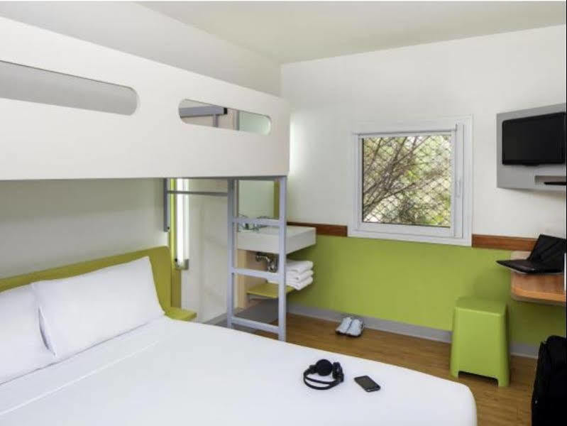 Ibis Budget - Fawkner 3*
