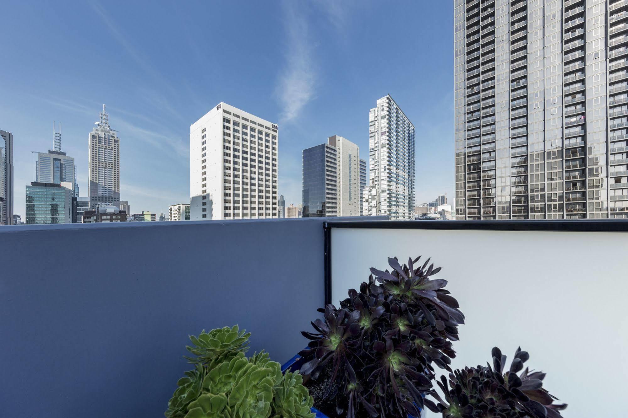 Fraser Place Apartment Melbourne