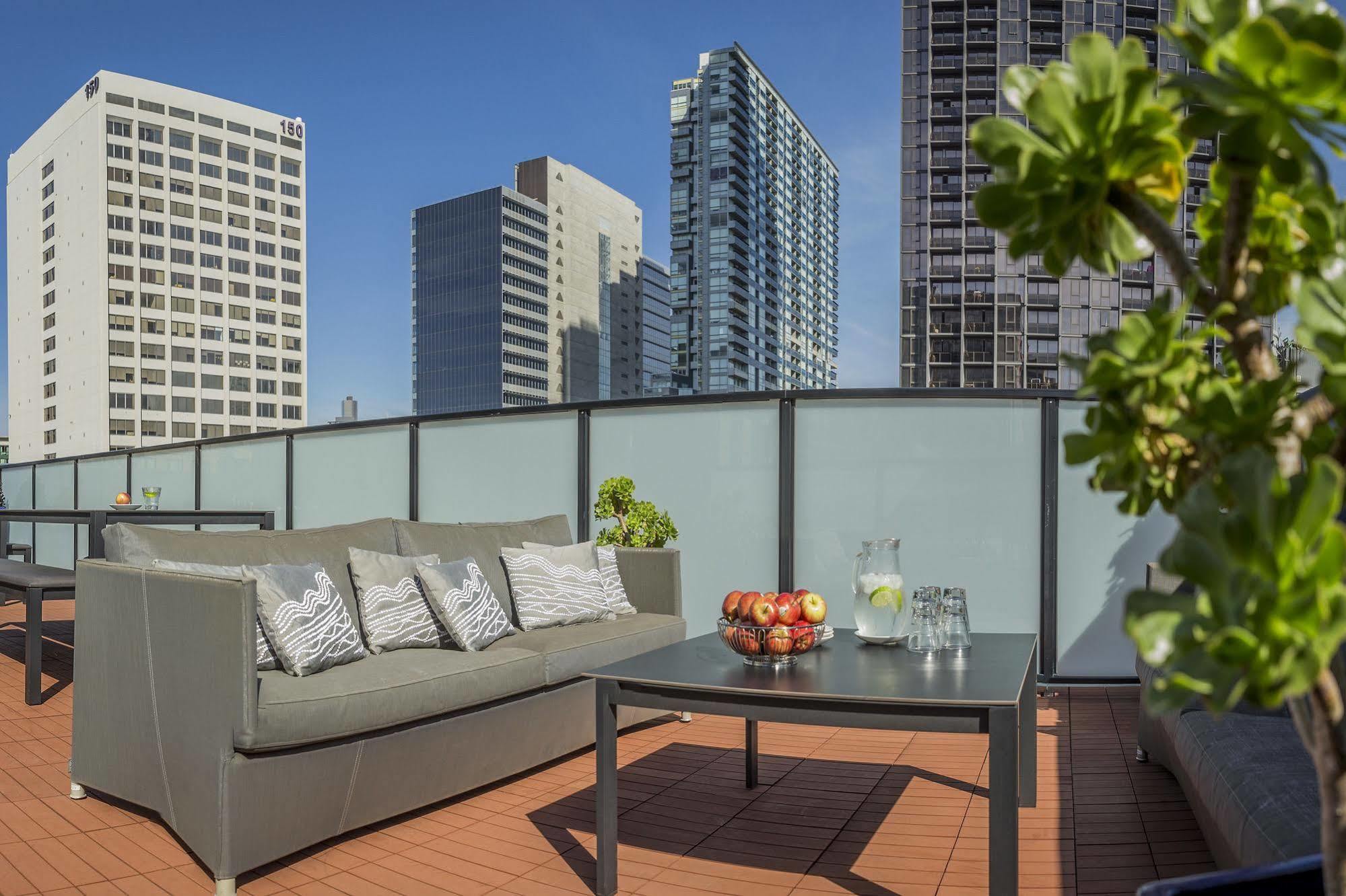 Fraser Place Apartment Melbourne