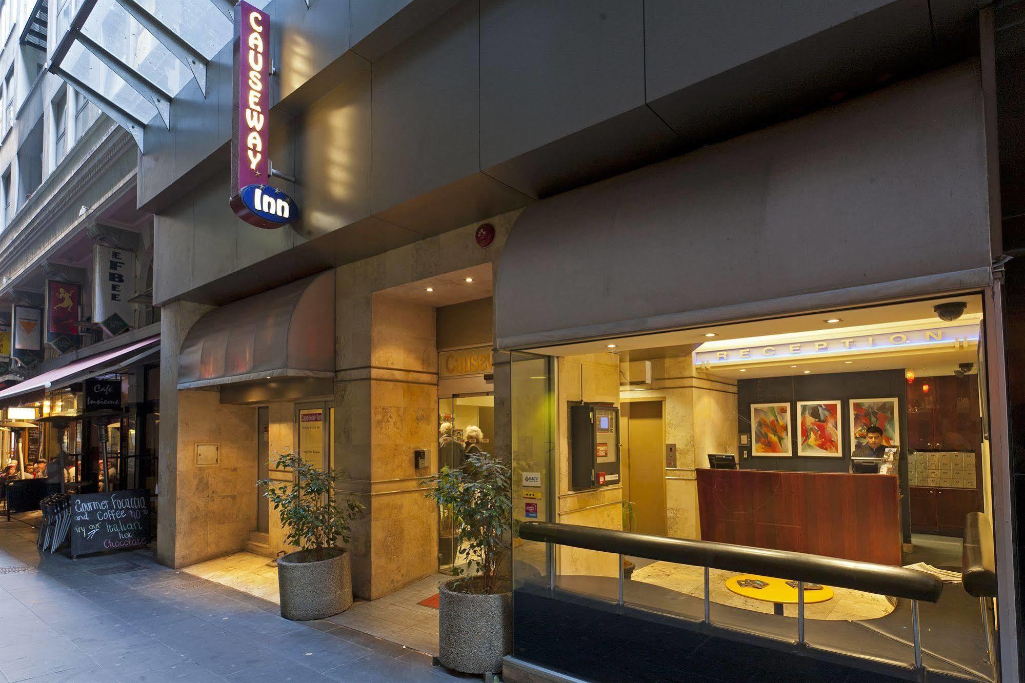 Hotel Causeway On The Mall Melbourne