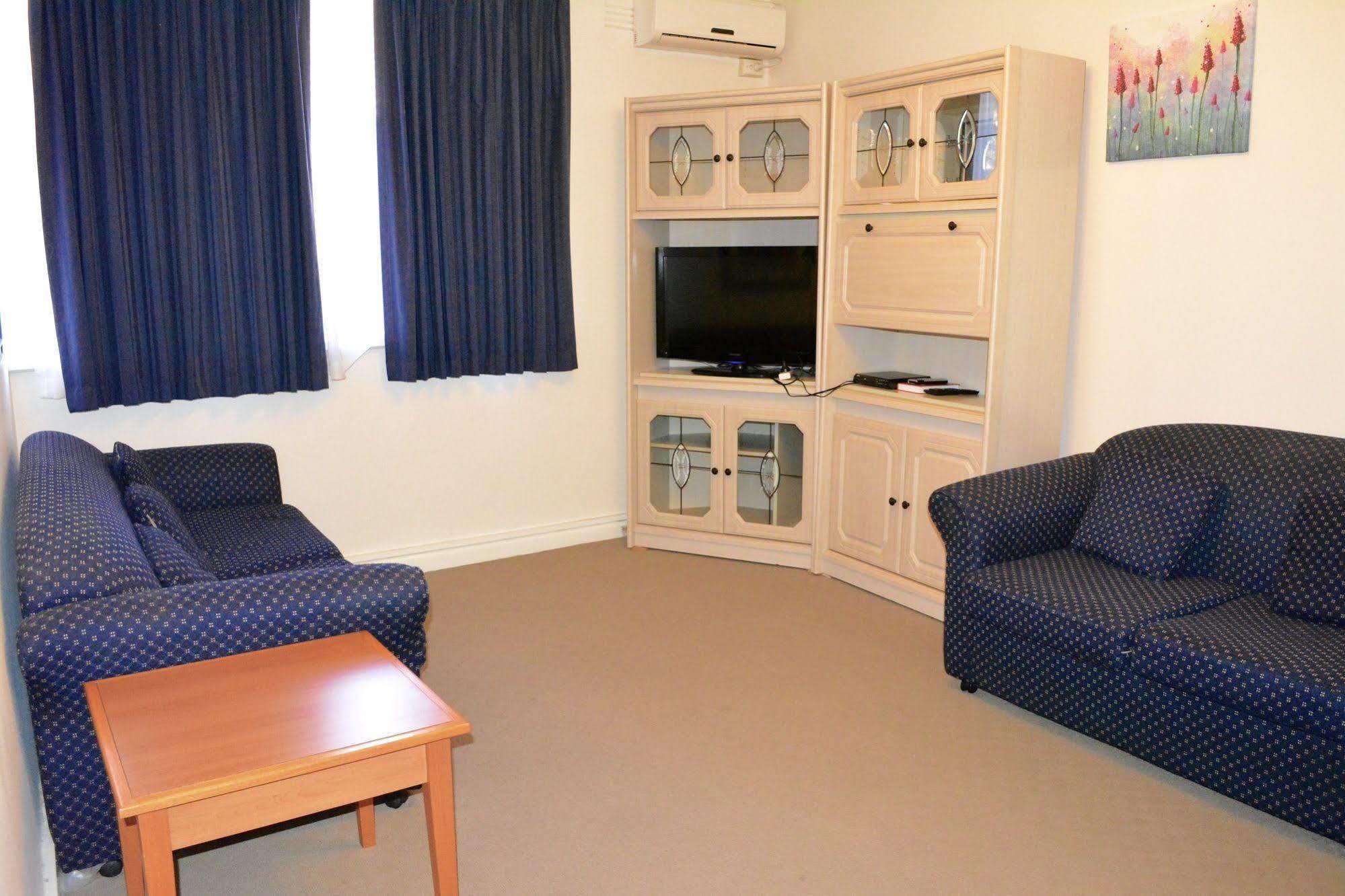 Aparthotel Barkly 3*