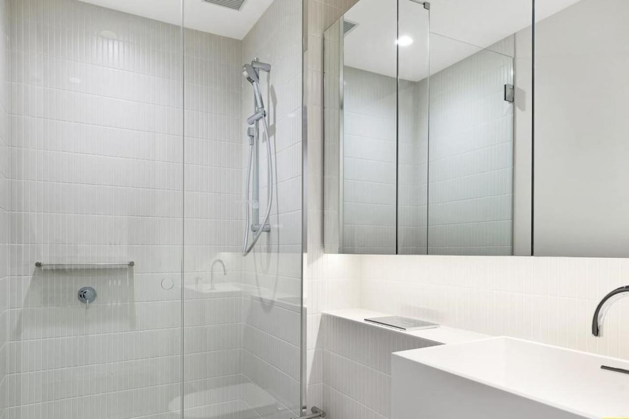 Apartment Readyset On Southbank Boulevard