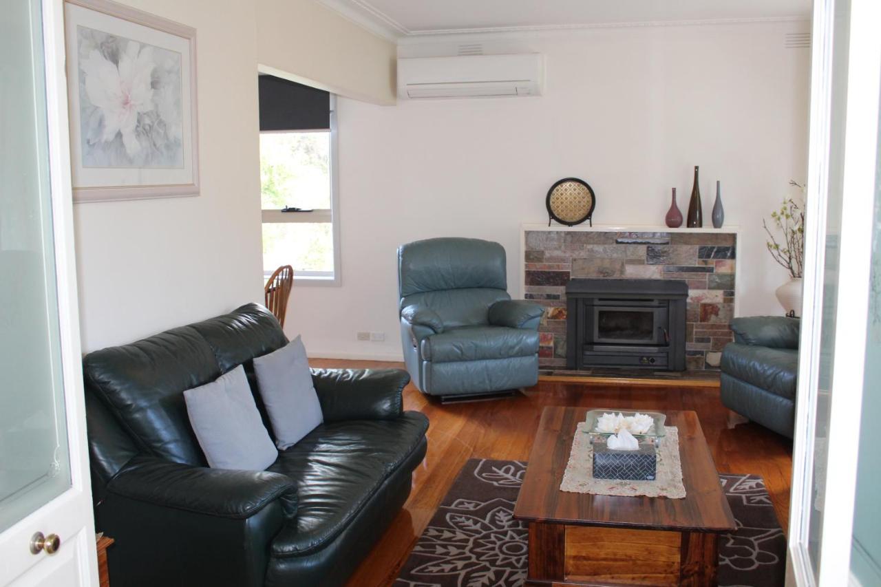 Australian Away @ Doncaster Grange Park Holiday home *