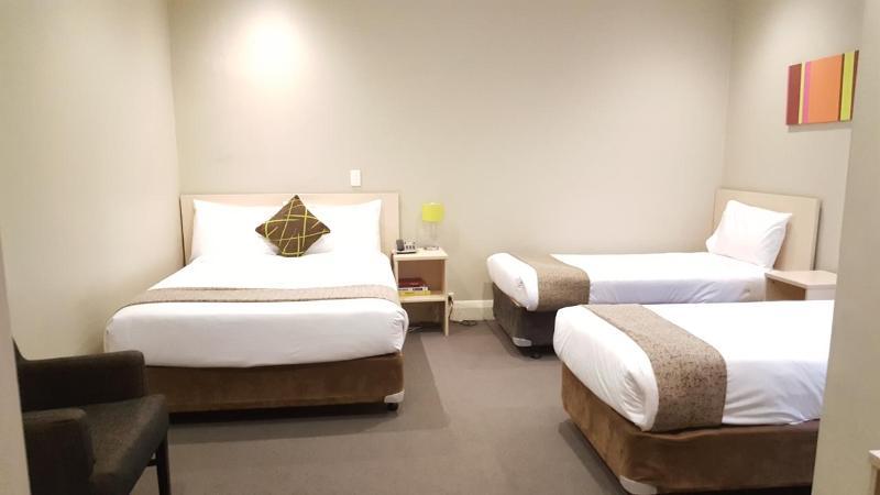 Ibis Styles Kingsgate Hotel