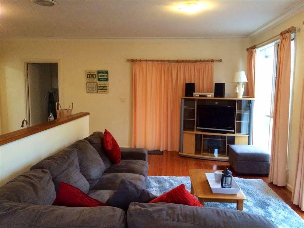 Holiday home Australian Away @ Doncaster Grange Park Melbourne