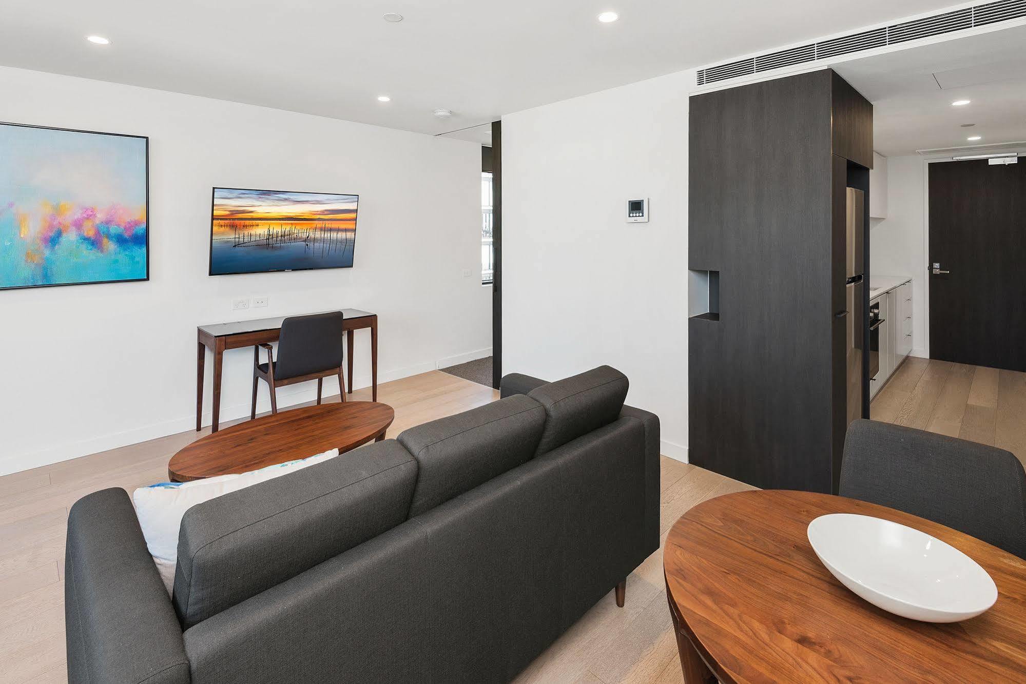 District South Yarra Aparthotel
